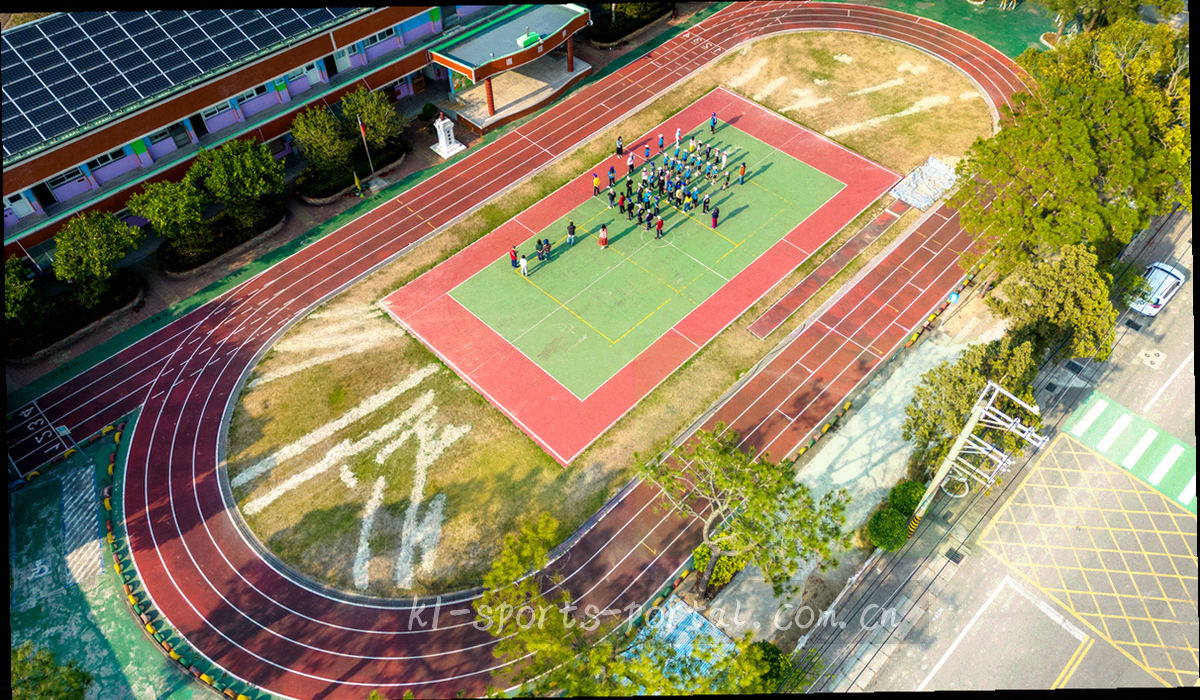 以太行山脊线与数据网格构成的山西地域抽象线稿